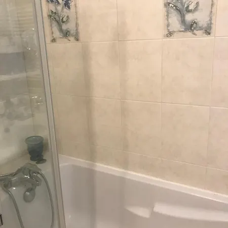 Simone's Bed & Breakfast *