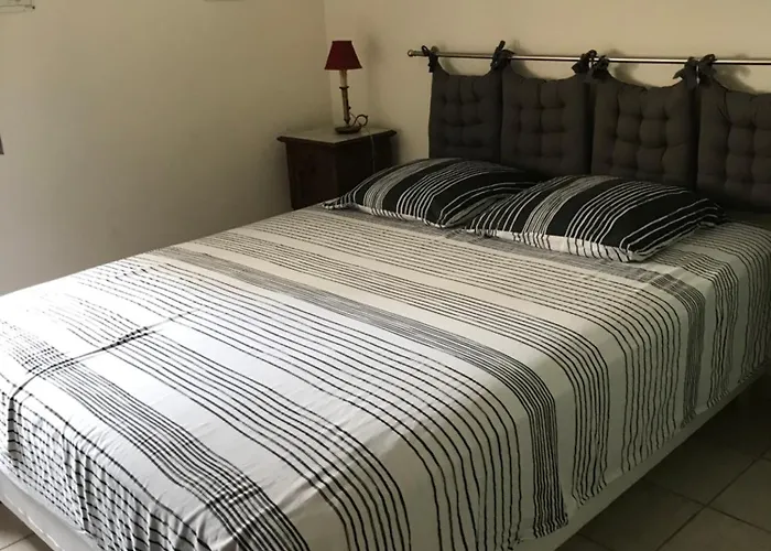 Simone's Alojamento de Acomodação e Pequeno-almoço Montpellier